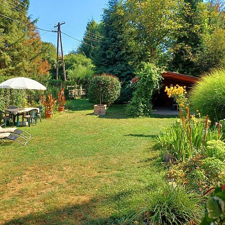 Tulipán Ház Apartman Bodony Kültér fotó